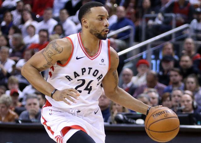 记者：巴西足协仍想请安切洛蒂执教，安帅可能会主动提出离开皇马.