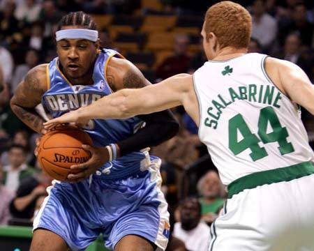 阿夫迪亚：会向队友提供防东契奇的建议 我们会保持侵略性