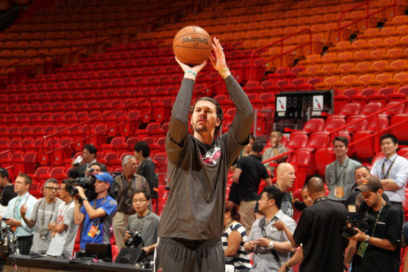 尤为激烈 尤为激烈